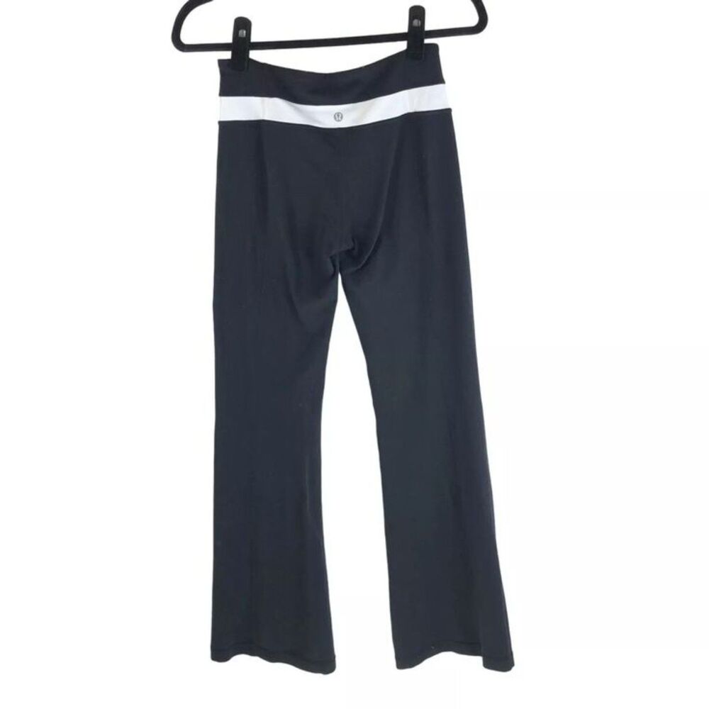 LULULEMON Groove Pant Boot Cut Black and White Flare Leggings Womens Size 4 - Picture 10 of 10